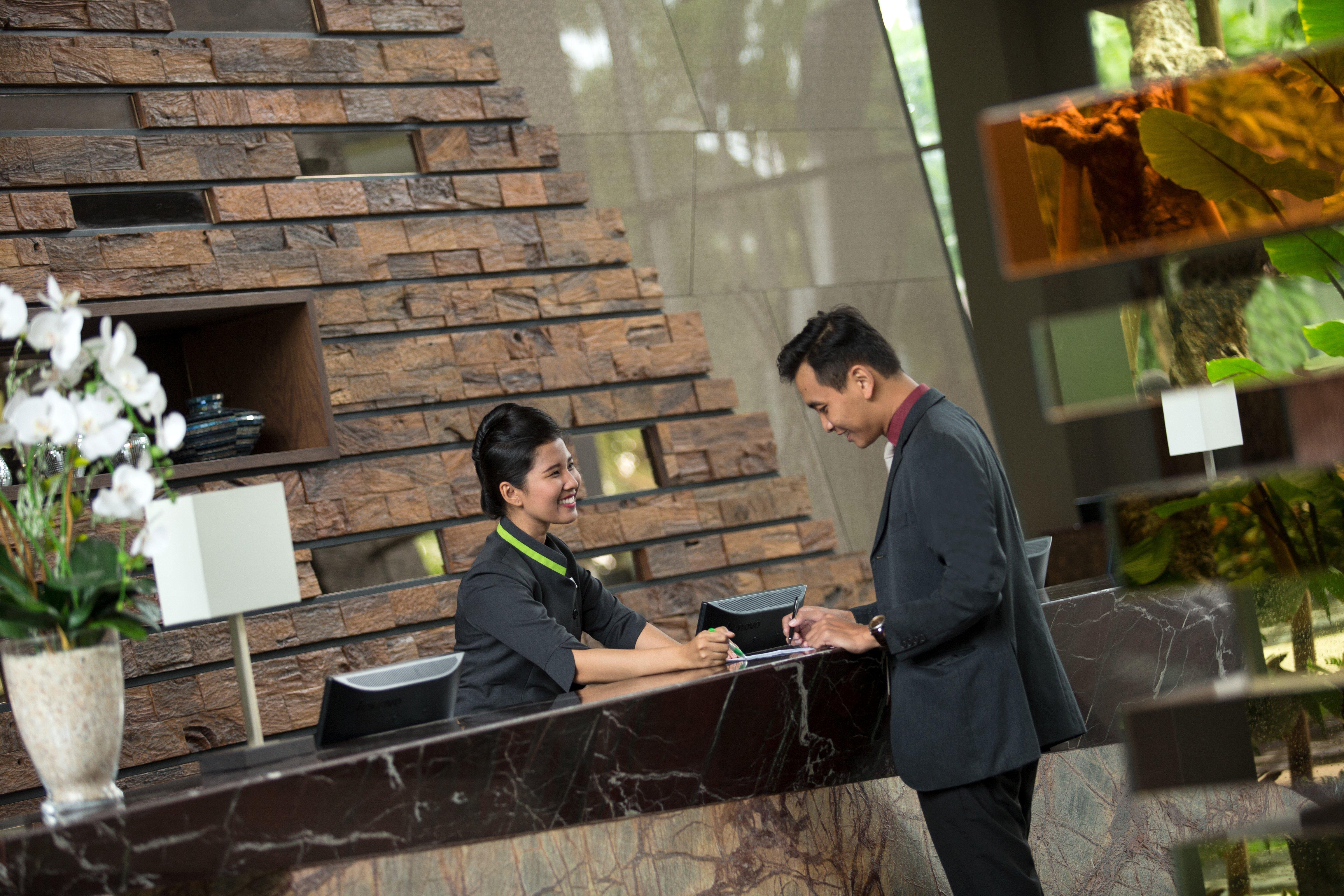 Holiday Inn Cikarang Jababeka By Ihg Экстерьер фото